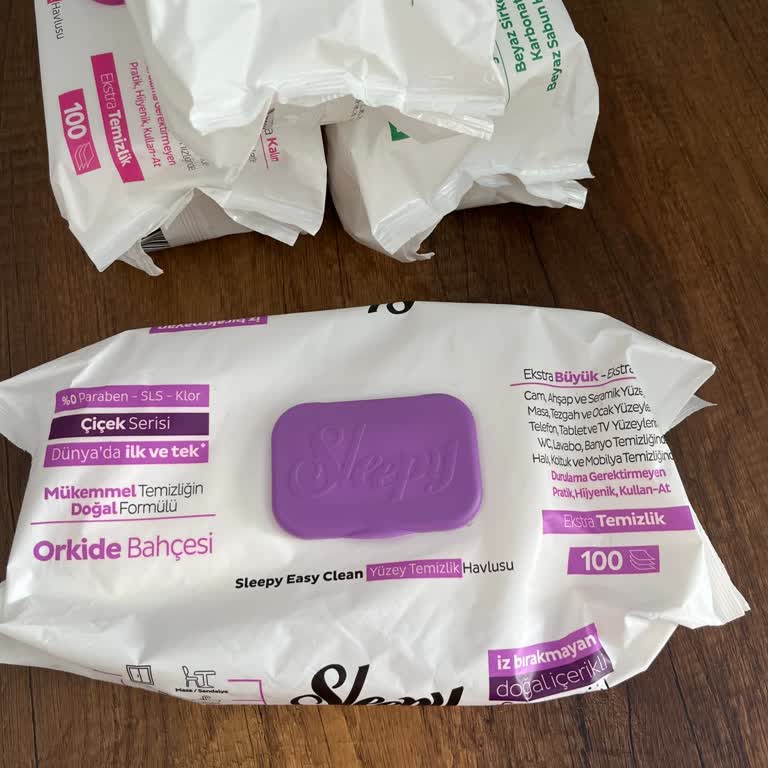 Sleepy Yüzey Temizleyici Mendil Camlarda İz Bırakıyor