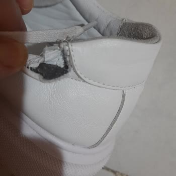 Hotiç Ayakkabının Kısa Garanti Süresi Ve Hızlı Yıpranması