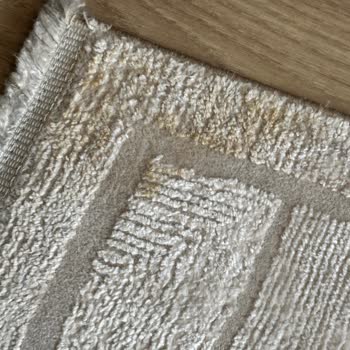 Halı Yıkama Sonrası Renk Solması Ve Lekelerin Dağılması, Geç Teslimat