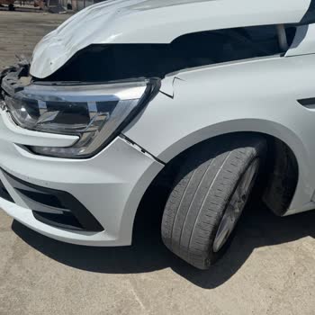 Avis Sigortasız Araç Teslimi Ve Hatalı Hasar İşlemi Sonrası Yetersiz Destek