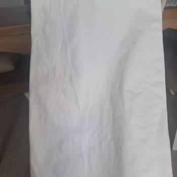 Leke Çıkartıcı Pantolonumu Mahvetti, Mağduriyetimin Giderilmesini İstiyorum