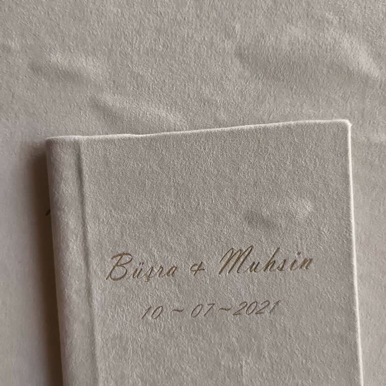 Albümde Üretim Hatası Ve İlgisiz Müşteri Hizmeti İle Mağduriyet Yaşadık