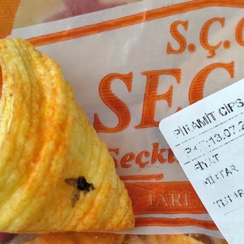 Aldığım Üründe Hijyen Sorunu Ve Sinek Kalıntısı