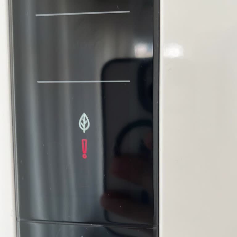 Vestel Derin Dondurucu Arızası Çözülemiyor, Servis Yetersiz