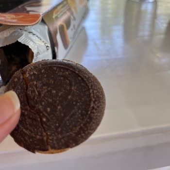 Küflü Ve Parçalanmış Biscolata Ürünü Hayal Kırıklığı Yarattı