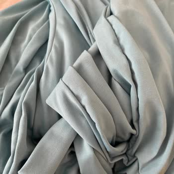 Aldığım Takımın Kumaşı Ve Rengi Beklentimi Karşılamadı