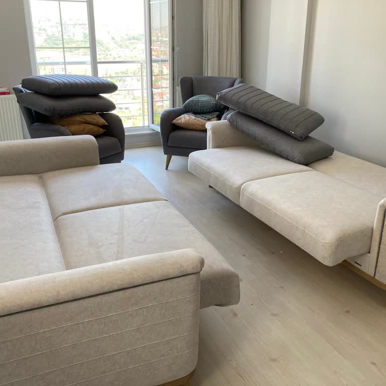 Teslimat Ve Ürün Arızası Nedeniyle Koltuk Takımı Kullanılamıyor