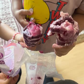 Marketlerden Alınan Dondurmaların Erimiş Ve Şekilsiz Çıkması