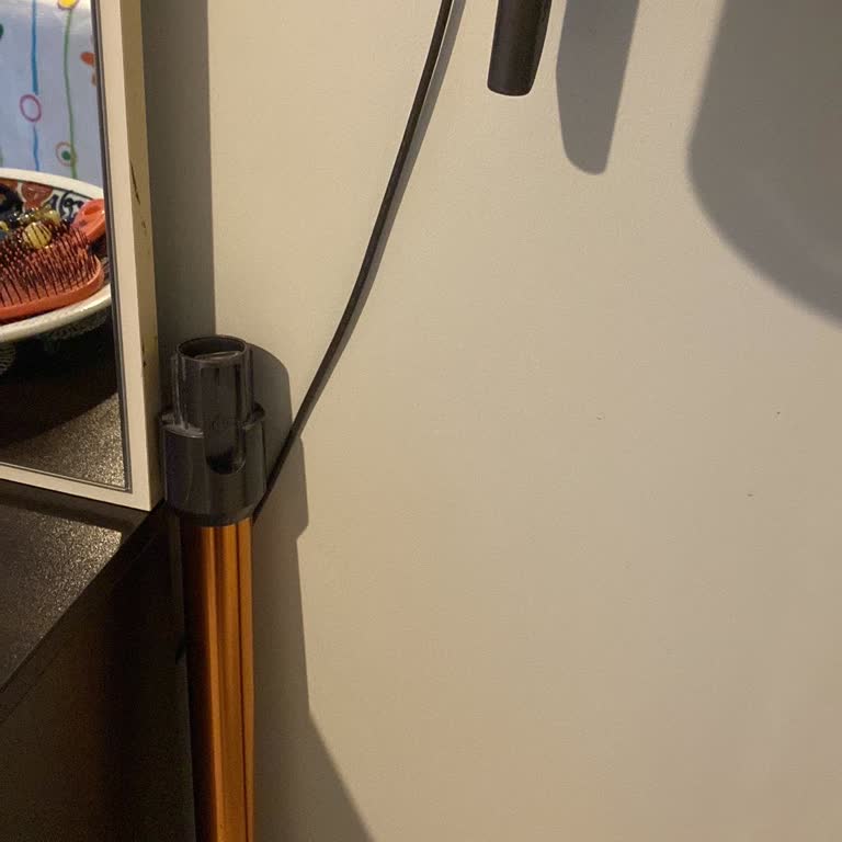 I Regret Buying Dyson V11 Absolute—Parts Keep Failing and Support Sends Me in Circles