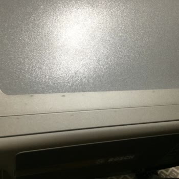 Yeni Alınan Çamaşır Makinesinde Renk Atması Ve Outlet Ürün Şüphesi