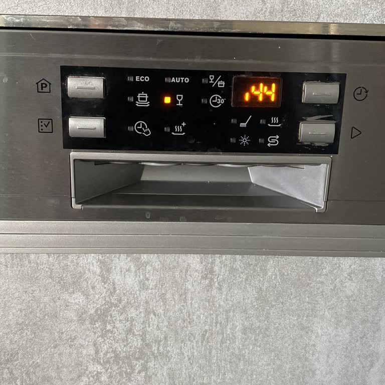 Electrolux Servis Müdahalesi Sonrası Bulaşık Makinesi Tamamen Arızalandı, Güvenim Sarsıldı