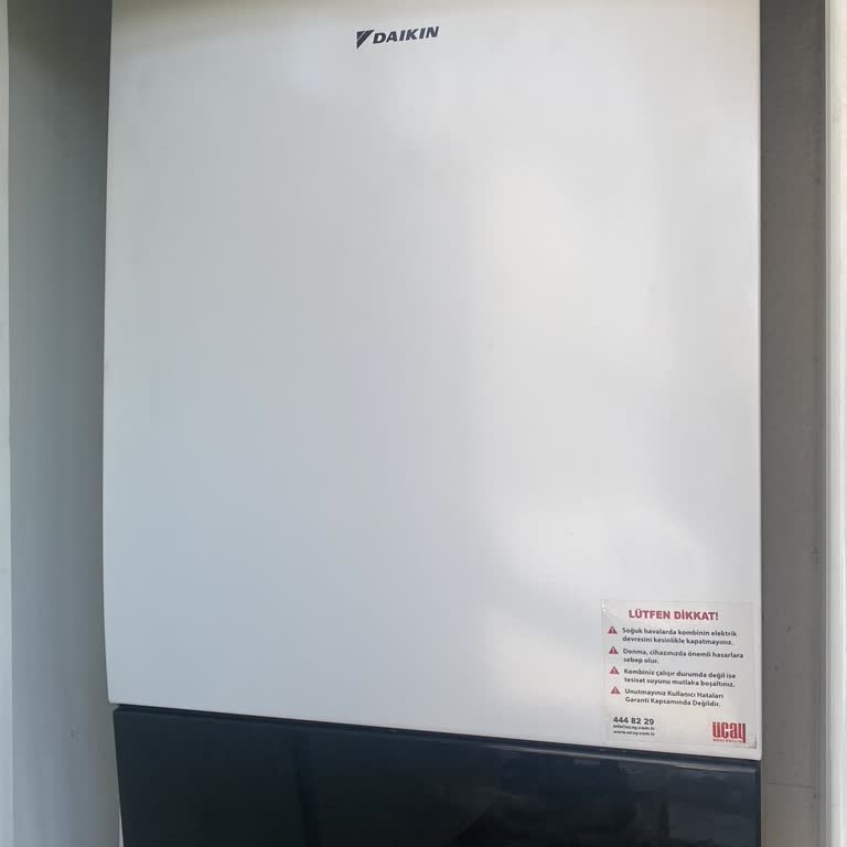 Daikin Kombi dauerhafte Störungen mit Fehlercodes HJ8, HJ9, HJ10