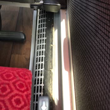 Efe Tur Otobüslerinde Hijyen Eksikliği Ve Temizlik Sorunu