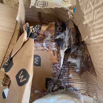 Hepsijet Kargo Paketlerinin Sürekli Hasarlı Ve Sorumsuz Teslim Edilmesi