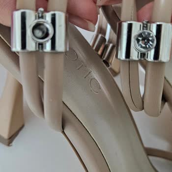 Aldığım Ayakkabılar Kısa Sürede Bozuldu, Firma Kullanıcı Hatası Dedi