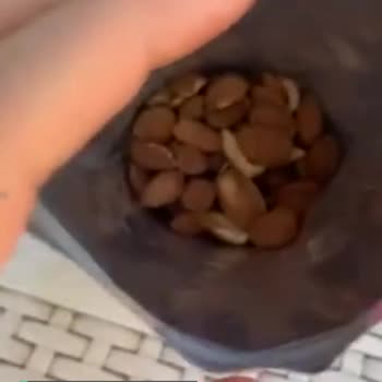 Carrefour SA Badem İçinden Çekirdek Çıktı