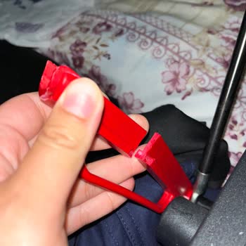 Sandalye Değişim Talebinde Gecikme Ve Güvenlik Sorunlarıyla Karşılaştım