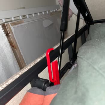 Sandalye Değişim Talebinde Gecikme Ve Güvenlik Sorunlarıyla Karşılaştım