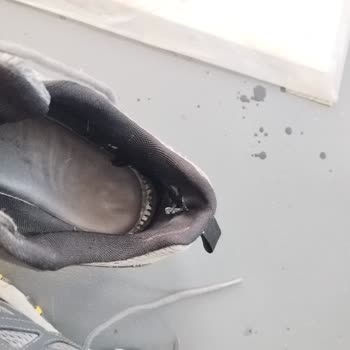 Skechers Ayakkabıda Dikiş Ve Astar Sorununa Çözüm Bulunmuyor