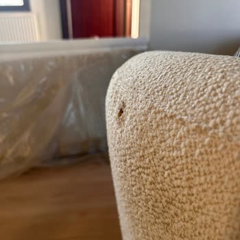 Hasarlı Koltuklar Ve İlgisiz Müşteri Hizmetleriyle Mağduriyet