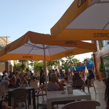 Yemek Kuyruğu Ve Hizmet Eksikliği Tatilimizi Mahvetti