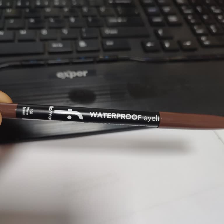 Flormar Göz Kalemi Waterproof Özelliği Taşımıyor, Yanıltıcı Bilgi Var