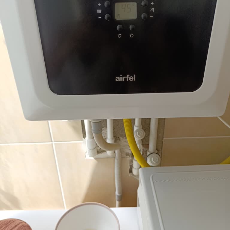 Kombi Arızasına Çözüm Sunmayan Servis Ve Firma İlgisizliği