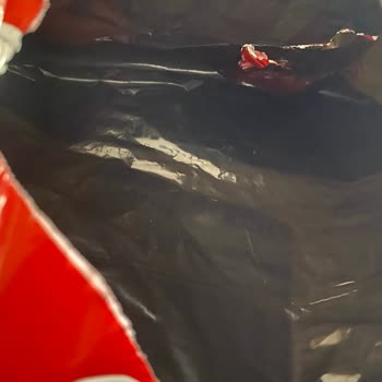 Hasarlı Kargo Ve Kaybolan Zarf İçin Sorumluluk Alınmıyor