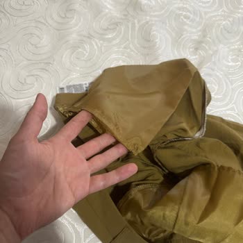 Defolu Ve Yırtık Pantolonlar Üst Üste Gönderildi