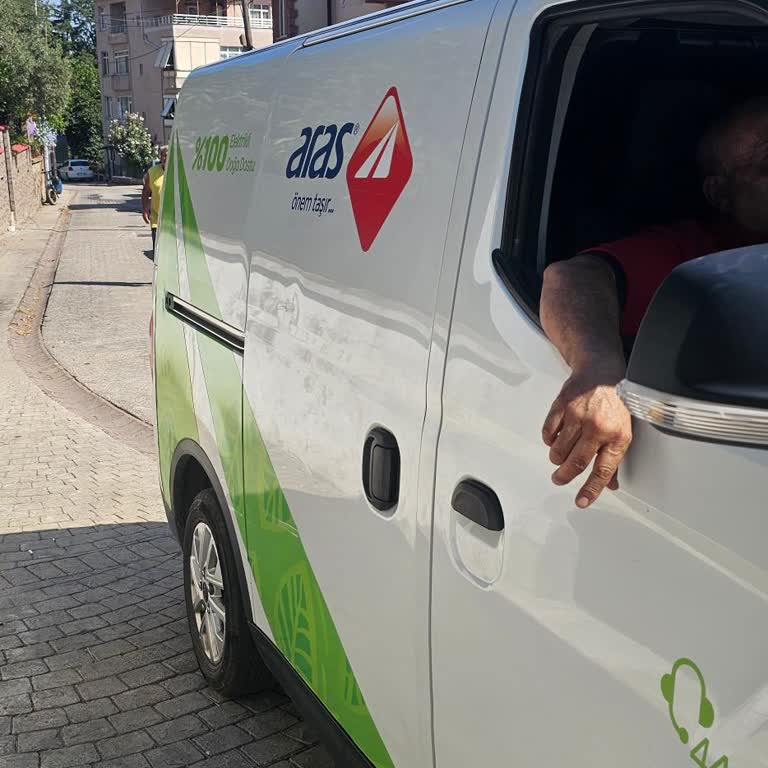 Aras Kargo Sürücüsünün Zarar Vermesi Ve Yetkililerin İlgisizliği