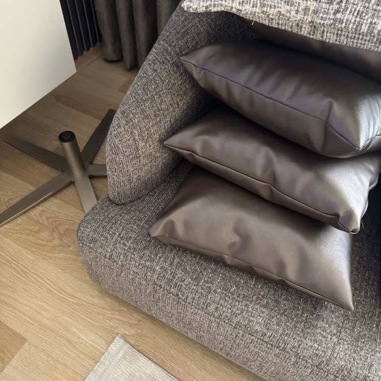 Kırık Koltuk İçin 22 Gündür Çözüm Bekliyorum, Teknik Servis Ulaşılmıyor