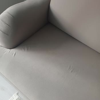 Teslim Edilen Koltuk Takımında Kusurlar Ve Servis Gecikmesi