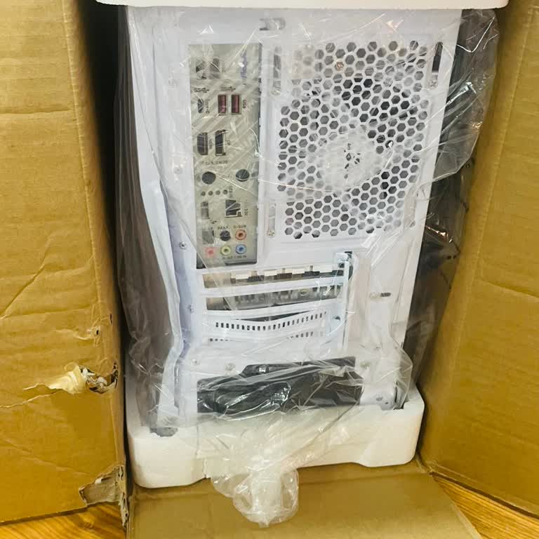 Hasarlı Ürün Teslimi Sonrası Çözümsüzlük Mağduriyeti