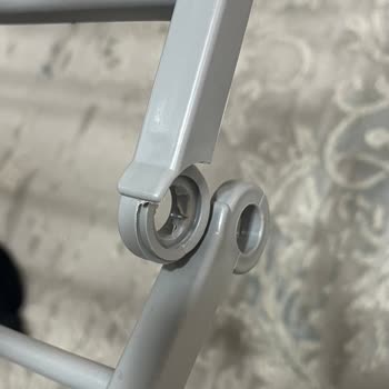 Perilla Aldığım Çamaşır Kurutmalık Ayakta Duramıyor!