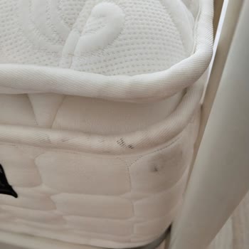 İdaş Mağazasından İki Kez Kullanılmış Yatak Teslim Edilmesiyle Yaşanan Mağduriyet