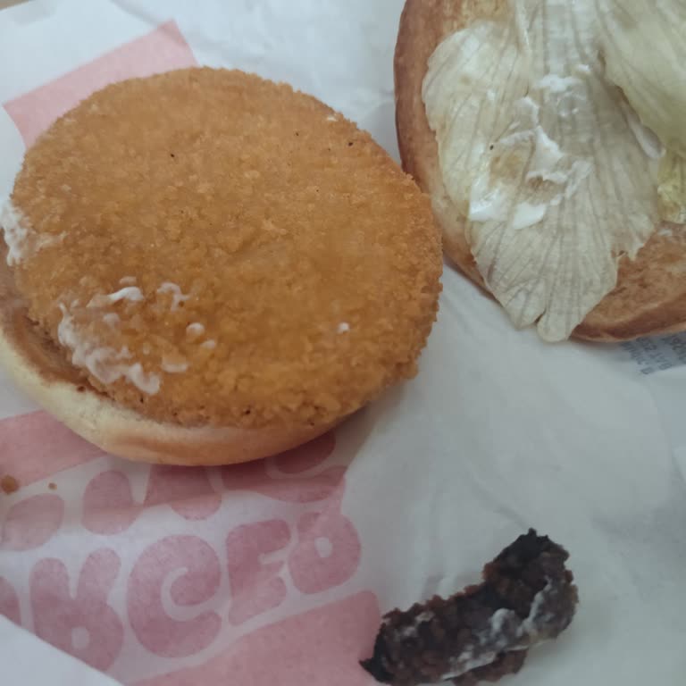 King Chicken Menüde Yanık Parça Şoku