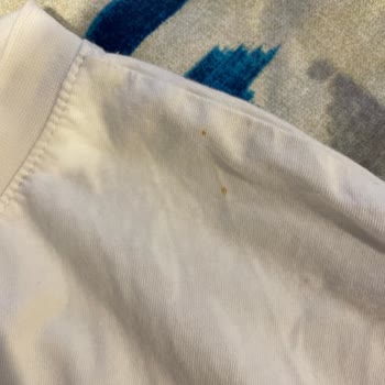 Yeni Çamaşır Makinesi Beyazlarda Pas Lekesi Bırakıyor