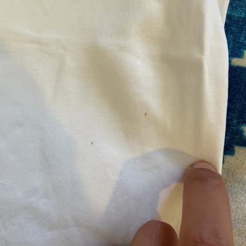 Yeni Çamaşır Makinesi Beyazlarda Pas Lekesi Bırakıyor