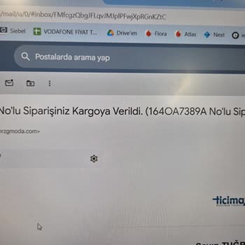 Kargo Bilgisi Ve İade Yok, Müşteri Oyalanıyor