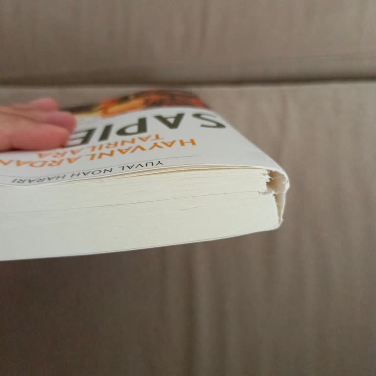 Epttavm'den Aldığım Kitap Hem Kusurlu Hem Korsan Çıktı