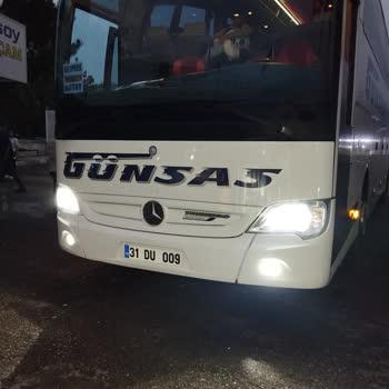 Muavin Ve Şoför İlgisizliğiyle Kötü Ve Sağlıksız Yolculuk Deneyimi