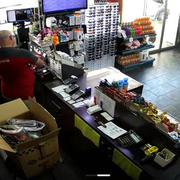 Oto Güneşlik Yanlış Paketleme Nedeniyle Zarar Görüyor