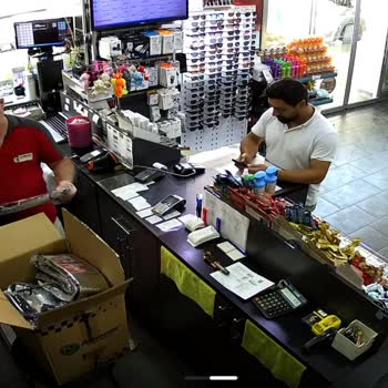 Oto Güneşlik Yanlış Paketleme Nedeniyle Zarar Görüyor