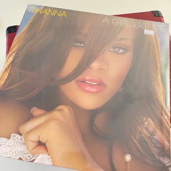 Kırmızı Kedi Aldığım Plaklarda Sürekli Cızırtı Ve Takılma Sorunu Yaşıyorum