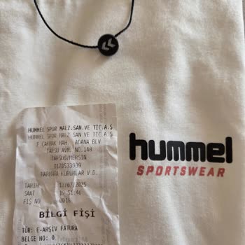 Mağaza Çalışanının Saygısız İthamları Ve Küçük Düşürücü Tavrı Mağaza Deneyimimi Gölgeledi