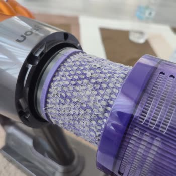 Dyson V15 Süpürgede Hızlı Deformasyon Ve Servis İlgisizliği
