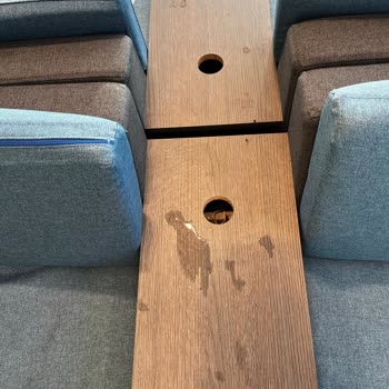 Murat Dilmener Acil Durum Hastanesi Bahçesindeki Sinek Sorunu Acil Müdahale Bekliyor