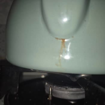 Hasarlı Çaydanlık Ve Yetersiz Müşteri Hizmeti Mağduriyeti