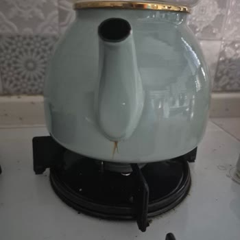 Hasarlı Çaydanlık Ve Yetersiz Müşteri Hizmeti Mağduriyeti