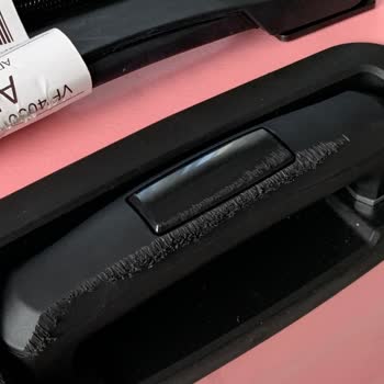 Ajet Uçuşunda Bagajım Hasar Gördü Ve Geç Teslim Edildi